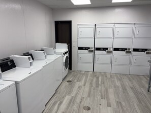 Laundry room - HomeTowne Studios by Red Roof Fort Myers (Fort Myers)
