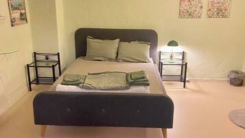 2 bedrooms