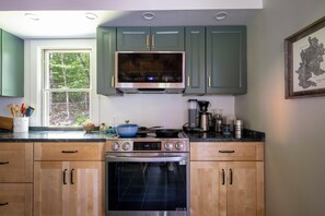 Microwave, oven, stovetop, dishwasher - Luxury 3-Acre Stowe Retreat 3 Min to Skiing w/ Forest and Fireplace (Stowe)