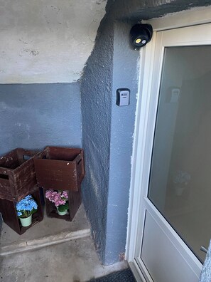 Room, 1 Bedroom, Patio | Interior