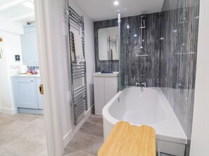 Shower - Hideaway Cottage (Bideford)