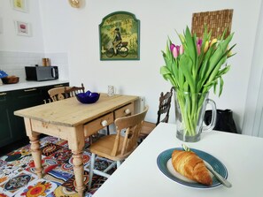 Dining - 21 Gensing Road (St Leonards-On-Sea)