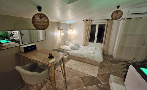 LA SUITE TILLEUIL