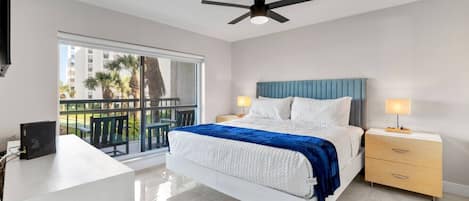 Escritorio, wifi y ropa de cama