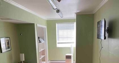 Historical King George Inn 9