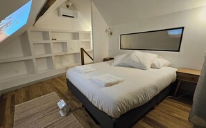1 quarto, acesso à internet, roupa de cama
