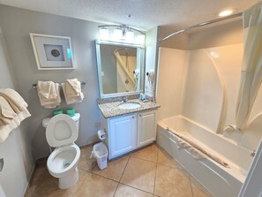 Hair dryer, towels, soap, shampoo - Stay at the top of the world with Penthouse level views!  3BR\Bath Oceanfront (Myrtle Beach)