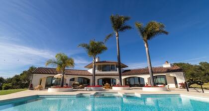 Estate at Laetitia Winery + Pool,Hot Tub,Sleeps 14