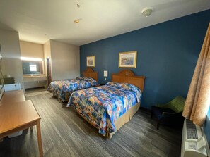 Room - Airport Inn & Suites Corpus Christi I 37 (Corpus Christi)