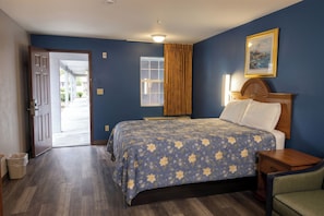 Bed sheets - Airport Inn & Suites South Padre Island I 37 (Corpus Christi)
