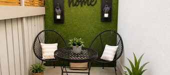 Cozy 1BR Suite w/ Private Yard + Fully Furnished All Utilities