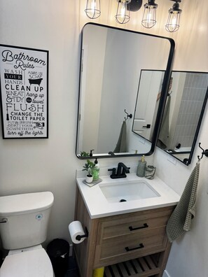 Bathroom - Cozy 1BR Suite w/ Private Yard + Fully Furnished All Utilities (Moreno Valley)