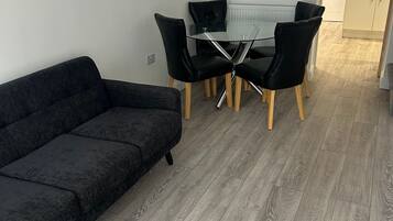 Hus, 2 soverom | Spiseområde