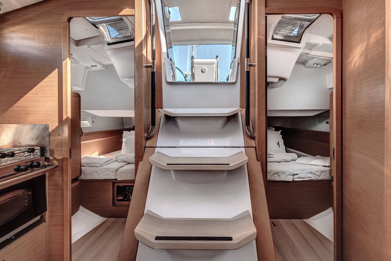 2 bedrooms, in-room safe