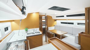 Interior - Sun-Kissed Sailing Adventure in the Ionian Islands, Lefkada (Lefkada)