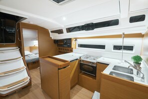 3 bedrooms, in-room safe - Sun-Kissed Sailing Adventure in the Ionian Islands, Lefkada (Lefkada)