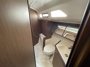 Shower - Sun-Kissed Sailing Adventure in the Saronic Islands (Laurium)