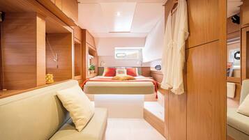 4 chambres, coffres-forts dans les chambres