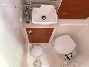 Shower - Sun-Kissed Sailing Adventure in the Saronic Islands (Laurium)