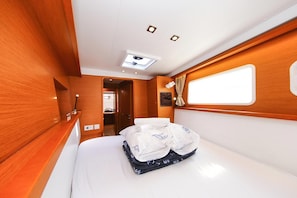 Room - Sun-Kissed Sailing Adventure in the Ionian Islands (Kontokali)
