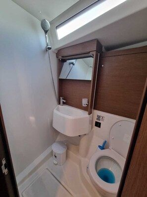 Shower - Sun-Kissed Sailing Adventure in the Saronic Islands (Laurium)