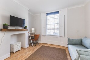 TV - Stylish Angel Studio Near Regent’s Canal (London)