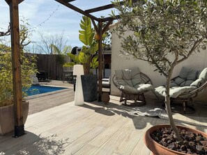 Terrace/patio - Beautiful villa with pool (Le Castellet)