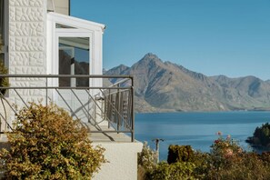 Property grounds - Dream Views, Garden, Private, Walkable, 3Bed (Queenstown)