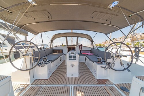 Sun-Kissed Sailing Adventure in Islas Esporadas
