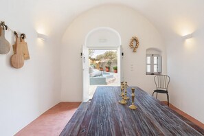 Dining - Cortile delle Stelle (Emporio)