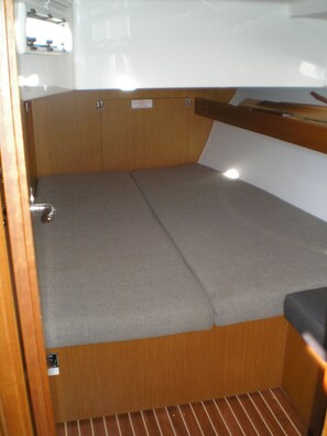 Interior - Sun-Kissed Sailing Adventure in the Ionian Islands, Lefkada (Lefkada)