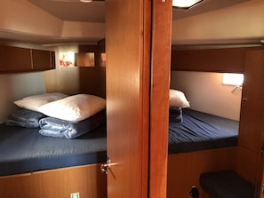 3 bedrooms, in-room safe
