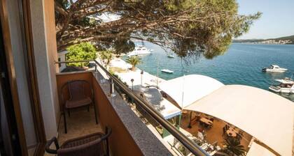 Fiammanti Hotel Montenegro-Triple Room with Balcony and Sea View 3