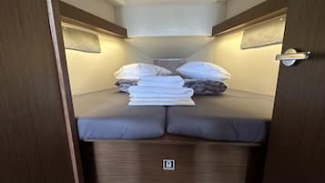 1 bedroom, in-room safe