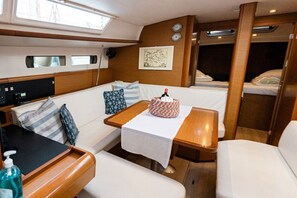 3 bedrooms, in-room safe - Sun-Kissed Sailing Adventure in the Ionian Islands, Lefkada (Lefkada)
