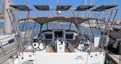 Sun-Kissed Sailing Adventure in the Saronic Islands