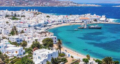 Sun-Kissed Sailing Adventure in Islas Cícladas, Mykonos