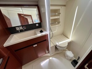 Shower - Sun-Kissed Sailing Adventure in the Ionian Islands, Lefkada (Lefkada)