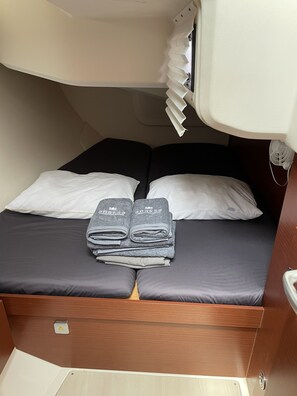 2 bedrooms, in-room safe - Sun-Kissed Sailing Adventure in the Ionian Islands, Lefkada (Lefkada)