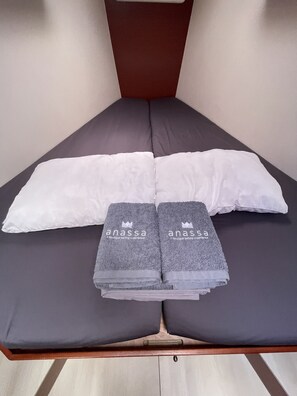 2 bedrooms, in-room safe - Sun-Kissed Sailing Adventure in the Ionian Islands, Lefkada (Lefkada)