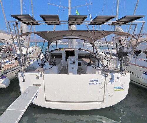 Sun-Kissed Sailing Adventure in the Saronic Islands