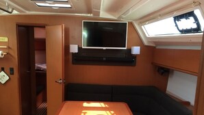 Interior - Sun-Kissed Sailing Adventure in Islas Esporadas (Skiathos)