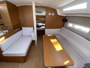 Interior - Sun-Kissed Sailing Adventure in the Ionian Islands, Lefkada (Lefkada)