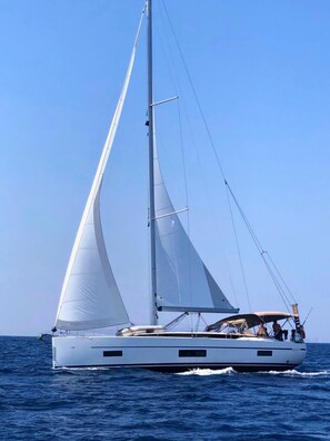 Miscellaneous - Sun-Kissed Sailing Adventure in the Stunning Islas Cícladas (Paros)