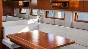 Dining - Sun-Kissed Sailing Adventure in Islas Sarónicas (Alimos)