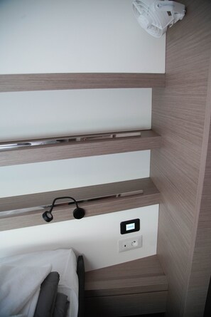 4 chambres, coffres-forts dans les chambres