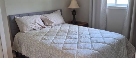 WiFi, bed sheets