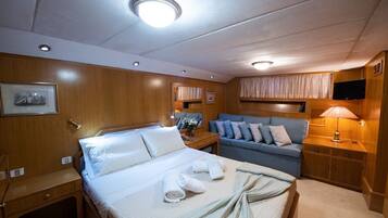 5 bedrooms