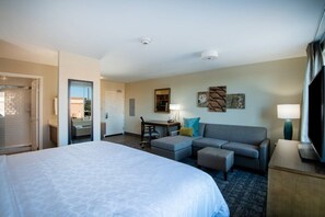 Room - King Studio Suite w/ Kitchen | Pool, BBQ & Fire Pit (Scottsdale)