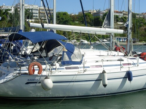 Sun-Kissed Sailing: A Luxurious Beach Experience in Nikiti, Macedonia